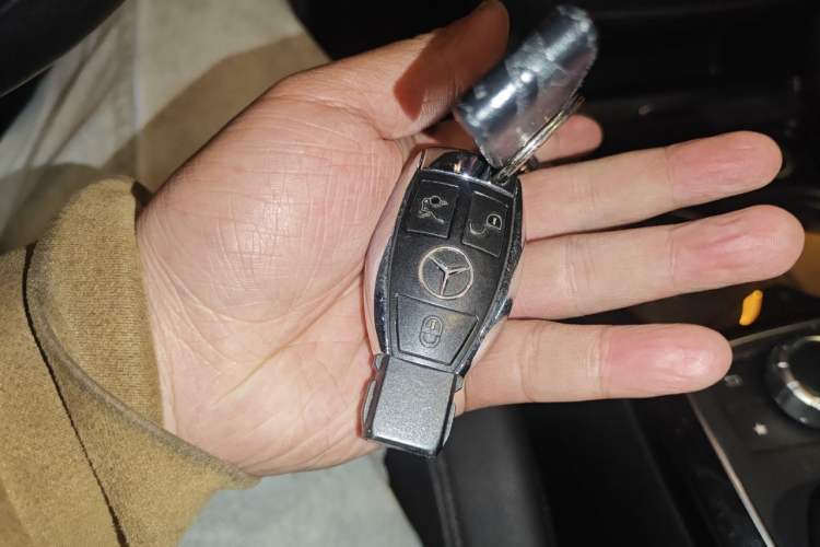 Used Mercedes-Benz GLE Coupe 2015 GLE 320 4MATIC Coupe SUV Vehicle Key