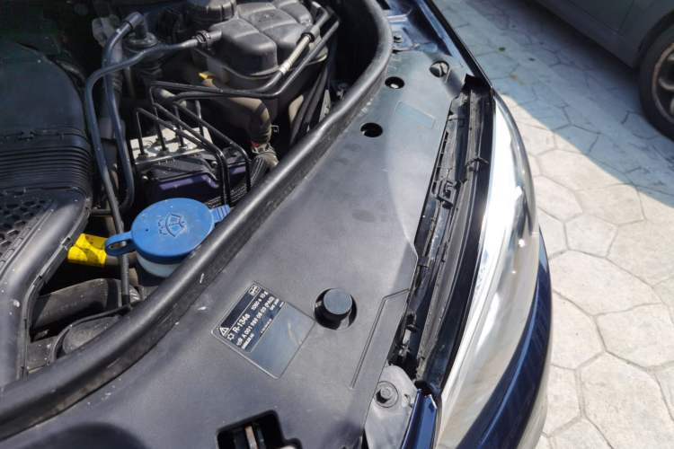 Used Mercedes-Benz GLE Coupe 2015 GLE 450 AMG 4MATIC Coupe SUV Engine Bay Left