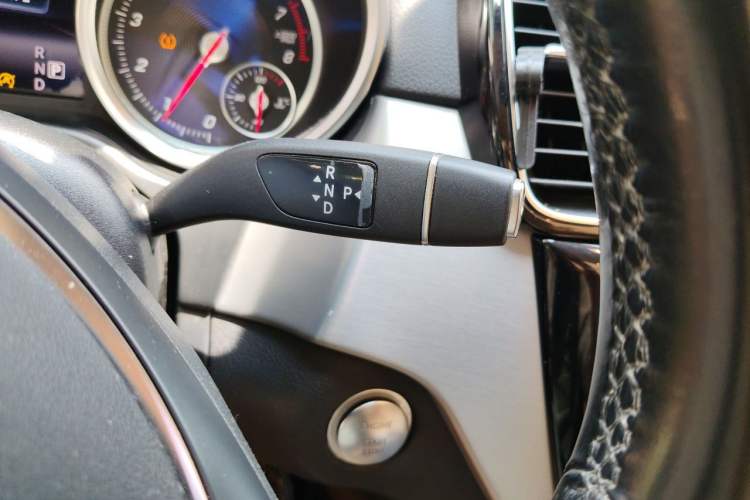 Used Mercedes-Benz GLE Coupe 2015 GLE 320 4MATIC Coupe SUV Gear Lever