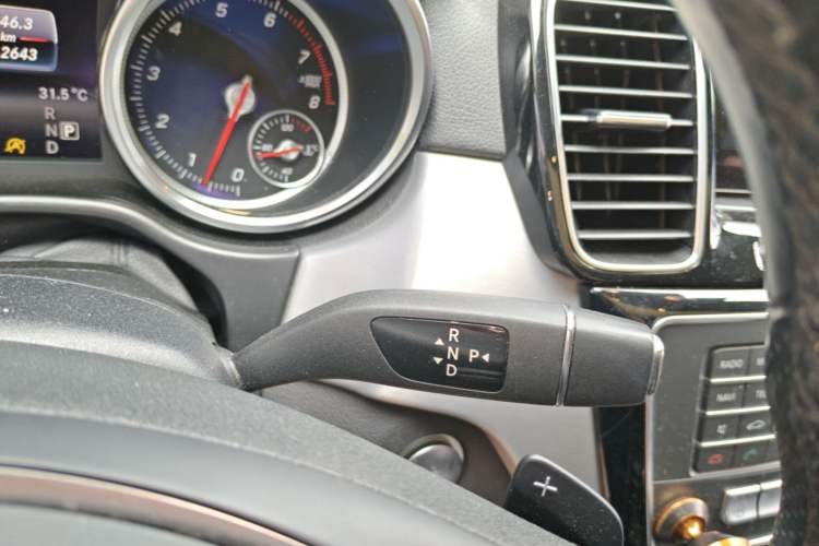 Used Mercedes-Benz GLE Coupe 2015 GLE 320 4MATIC Coupe SUV Gear Lever