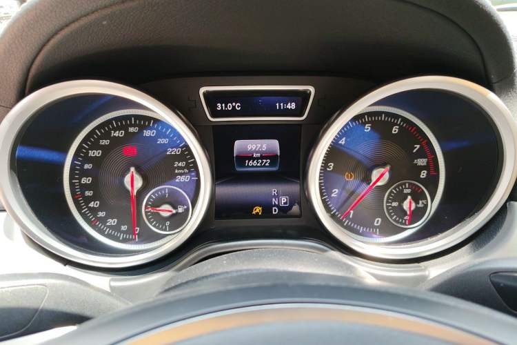 Used Mercedes-Benz GLE Coupe 2015 GLE 320 4MATIC Coupe SUV Instrument Cluster