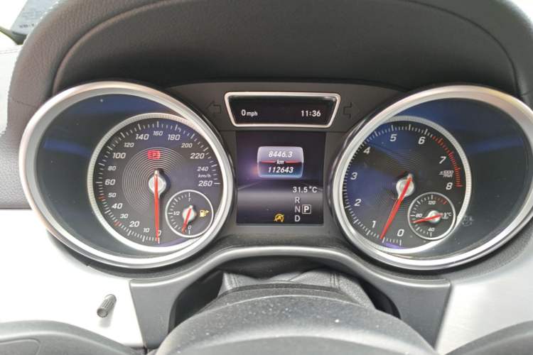 Used Mercedes-Benz GLE Coupe 2015 GLE 320 4MATIC Coupe SUV Instrument Cluster