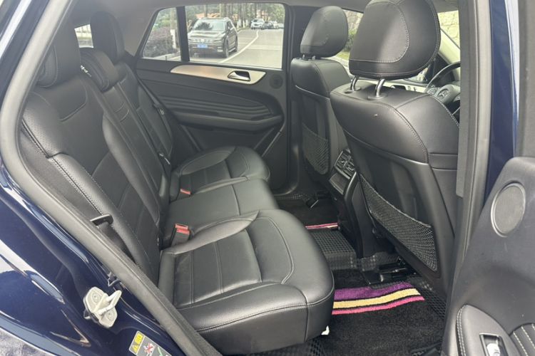 Used Mercedes-Benz GLE Coupe 2015 GLE 320 4MATIC Coupe SUV Interior 7