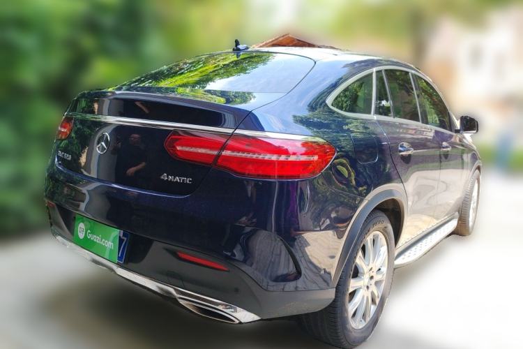 Used Mercedes-Benz GLE Coupe 2015 GLE 320 4MATIC Coupe SUV Rear Right 45 Deg