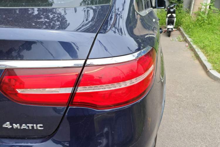 Used Mercedes-Benz GLE Coupe 2015 GLE 320 4MATIC Coupe SUV Right Rear Taillight