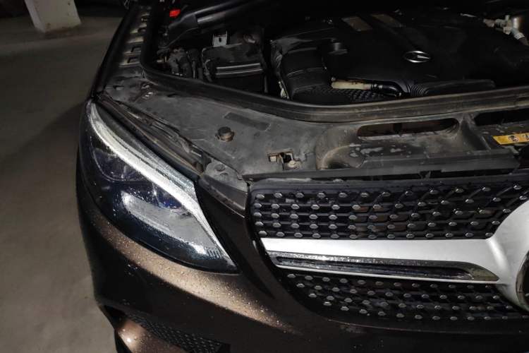 Used Mercedes-Benz GLE Coupe 2015 GLE 400 4MATIC Coupe SUV Engine Bay Right