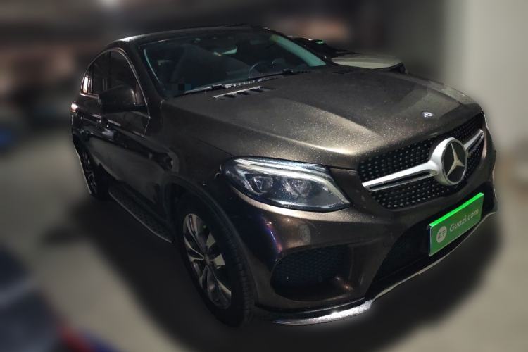 Used Mercedes-Benz GLE Coupe 2015 GLE 400 4MATIC Coupe SUV Front Right 45 Deg