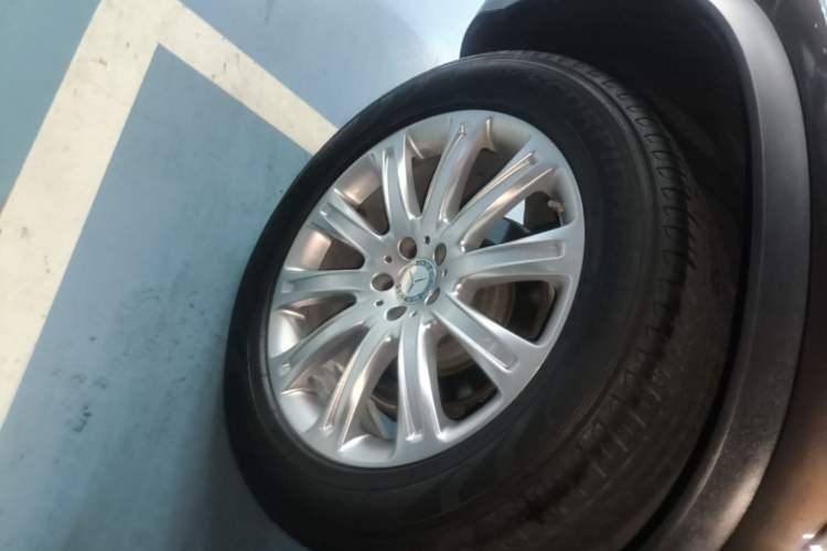 Used Mercedes-Benz GLE Coupe 2015 GLE 320 4MATIC Coupe SUV Right Rear Wheel Hub