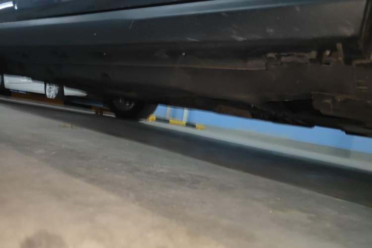 Used Mercedes-Benz GLE Coupe 2015 GLE 320 4MATIC Coupe SUV Chassis Front Right