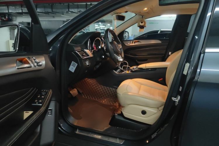 Used Mercedes-Benz GLE Coupe 2015 GLE 320 4MATIC Coupe SUV Driver Seat