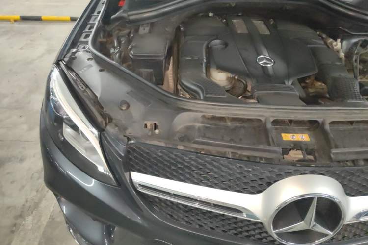 Used Mercedes-Benz GLE Coupe 2015 GLE 320 4MATIC Coupe SUV Engine Bay Right