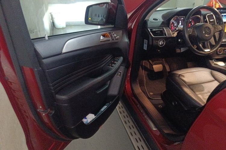 Used Mercedes-Benz GLE Coupe 2015 GLE 320 4MATIC Coupe SUV Driver Seat
