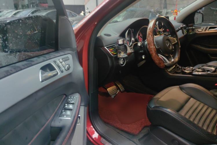 Used Mercedes-Benz GLE Coupe 2015 GLE 450 AMG 4MATIC Coupe SUV Driver Seat