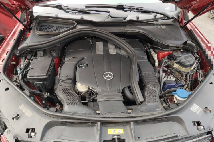 Used Mercedes-Benz GLE Coupe 2015 GLE 320 4MATIC Coupe SUV Engine Bay