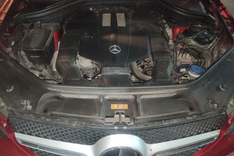 Used Mercedes-Benz GLE Coupe 2015 GLE 320 4MATIC Coupe SUV Engine Bay