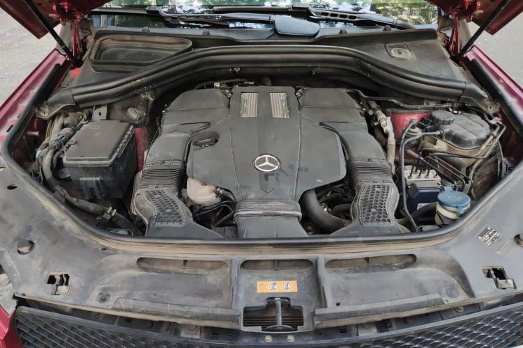 Used Mercedes-Benz GLE Coupe 2015 GLE 400 4MATIC Coupe SUV Engine Bay