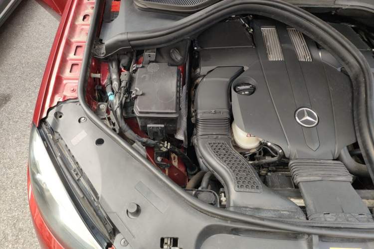 Used Mercedes-Benz GLE Coupe 2015 GLE 320 4MATIC Coupe SUV Engine Bay Right