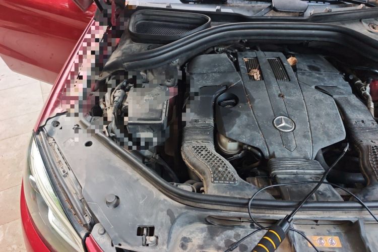 Used Mercedes-Benz GLE Coupe 2015 GLE 320 4MATIC Coupe SUV Engine Bay Right
