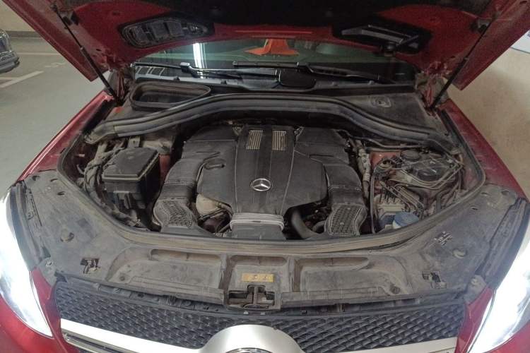 Used Mercedes-Benz GLE Coupe 2015 GLE 320 4MATIC Coupe SUV Engine Bay