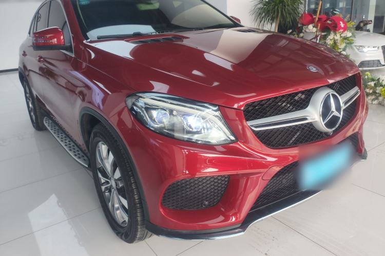 Used Mercedes-Benz GLE Coupe 2015 GLE 400 4MATIC Coupe SUV Exterior 1