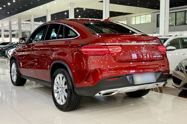 Used Mercedes-Benz GLE Coupe 2015 GLE 320 4MATIC Coupe SUV Exterior 5