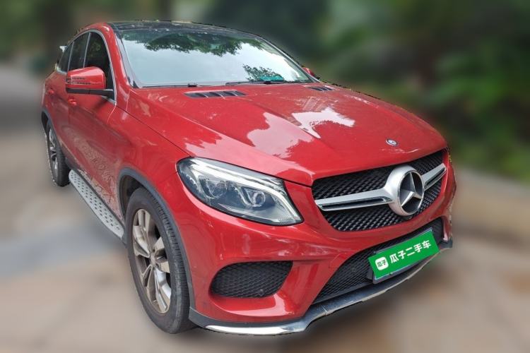Used Mercedes-Benz GLE Coupe 2015 GLE 400 4MATIC Coupe SUV Front Right 45 Deg