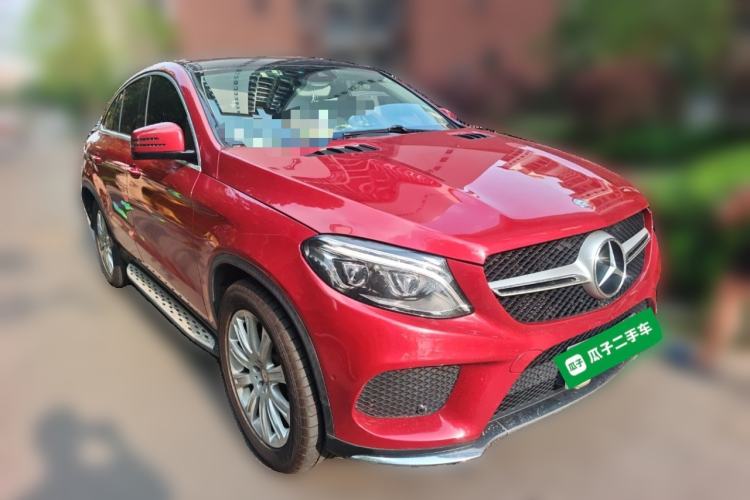 Used Mercedes-Benz GLE Coupe 2015 GLE 320 4MATIC Coupe SUV Front Right 45 Deg