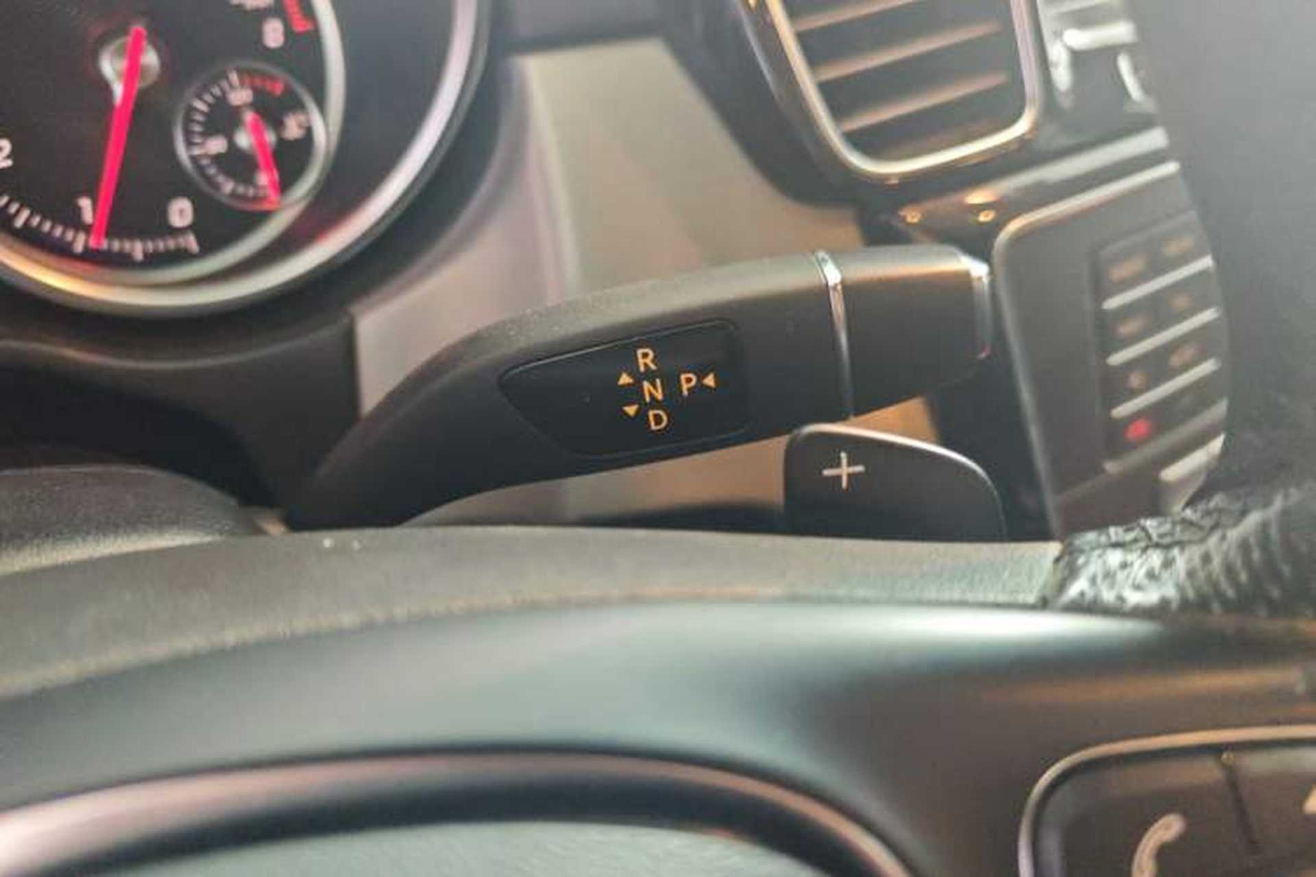 Used Mercedes-Benz GLE Coupe 2015 GLE 320 4MATIC Coupe SUV Gear Lever