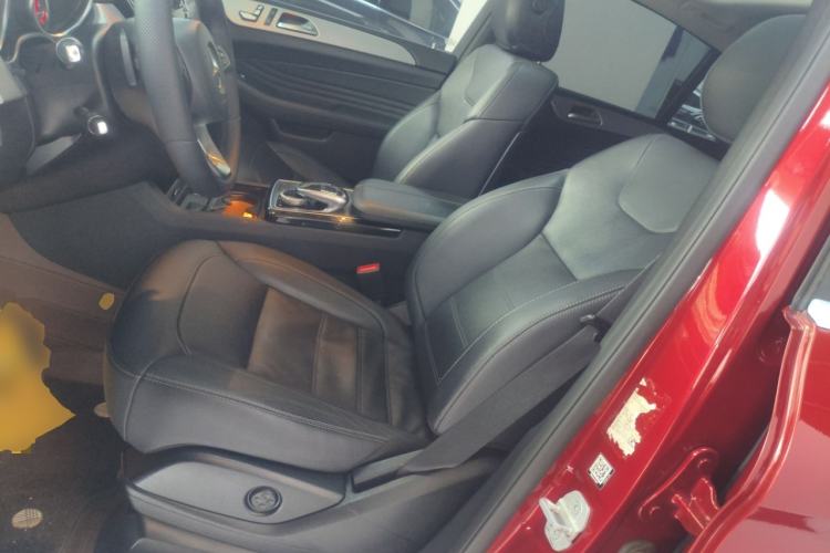 Used Mercedes-Benz GLE Coupe 2015 GLE 400 4MATIC Coupe SUV Left Front Seat