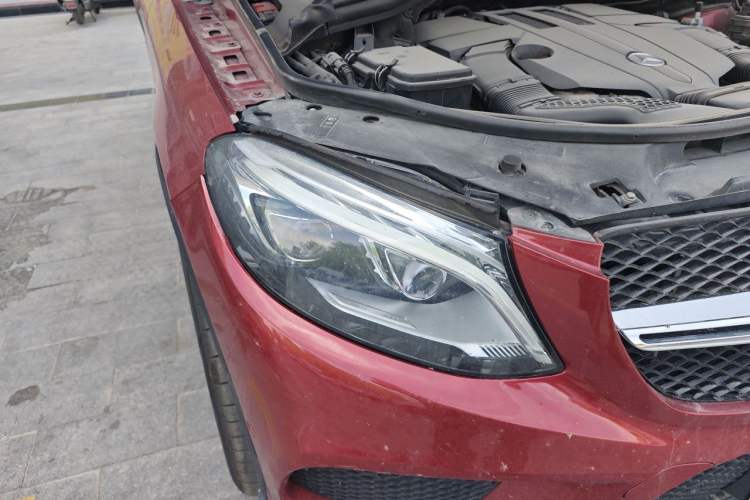 Used Mercedes-Benz GLE Coupe 2015 GLE 320 4MATIC Coupe SUV Right Front Headlight