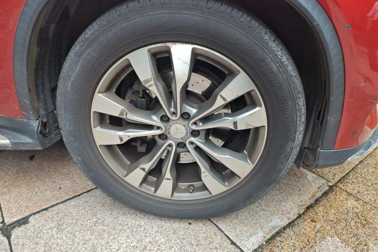 Used Mercedes-Benz GLE Coupe 2015 GLE 400 4MATIC Coupe SUV Right Front Wheel Hub