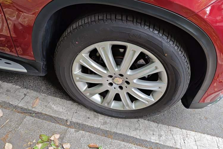 Used Mercedes-Benz GLE Coupe 2015 GLE 320 4MATIC Coupe SUV Right Front Wheel Hub