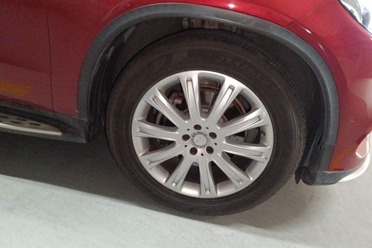 Used Mercedes-Benz GLE Coupe 2015 GLE 320 4MATIC Coupe SUV Right Front Wheel Hub