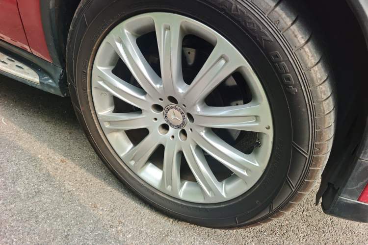 Used Mercedes-Benz GLE Coupe 2015 GLE 320 4MATIC Coupe SUV Right Front Wheel Hub