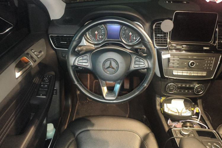 Used Mercedes-Benz GLE Coupe 2015 GLE 320 4MATIC Coupe SUV Steering Wheel