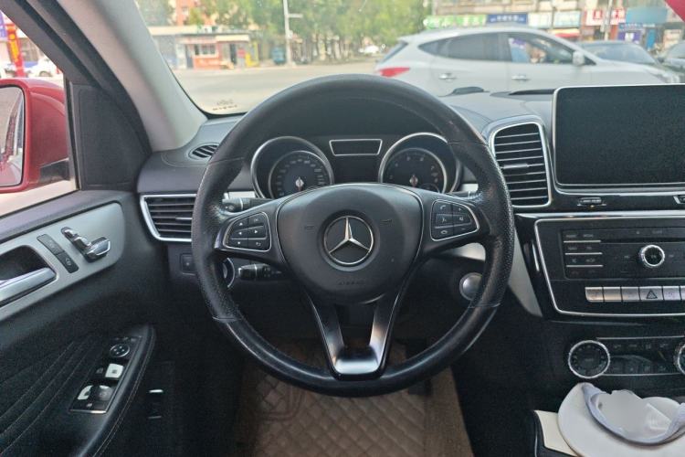 Used Mercedes-Benz GLE Coupe 2015 GLE 320 4MATIC Coupe SUV Steering Wheel