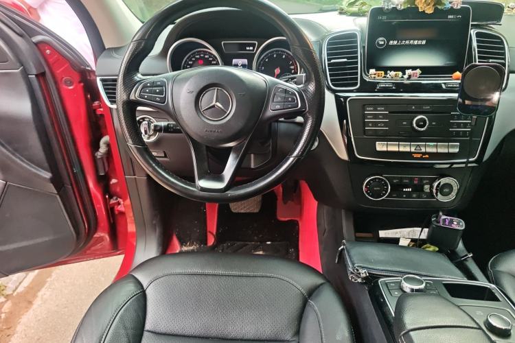 Used Mercedes-Benz GLE Coupe 2015 GLE 320 4MATIC Coupe SUV Steering Wheel