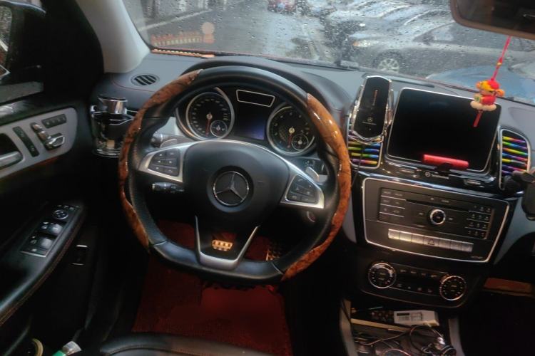 Used Mercedes-Benz GLE Coupe 2015 GLE 450 AMG 4MATIC Coupe SUV Steering Wheel