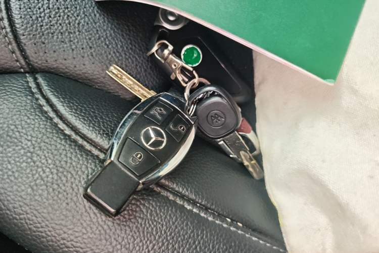 Used Mercedes-Benz GLE Coupe 2015 GLE 320 4MATIC Coupe SUV Vehicle Key