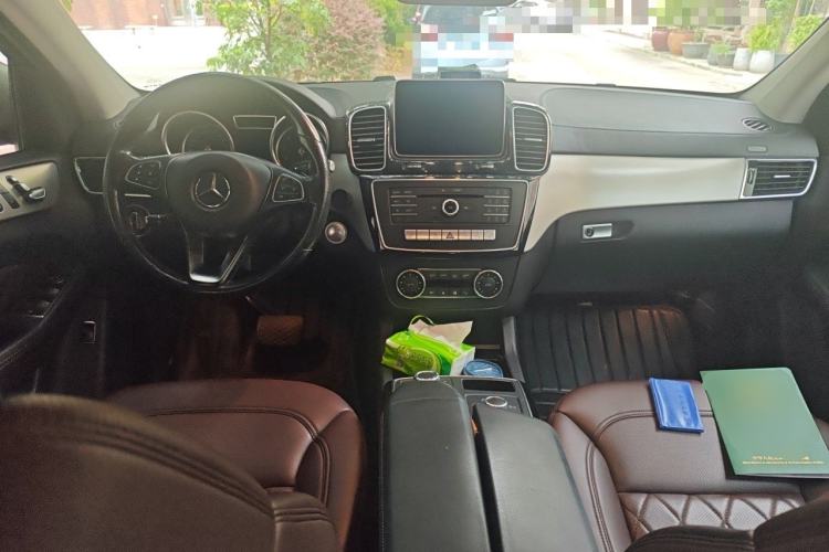 Used Mercedes-Benz GLE Coupe 2015 GLE 320 4MATIC Coupe SUV Center Console