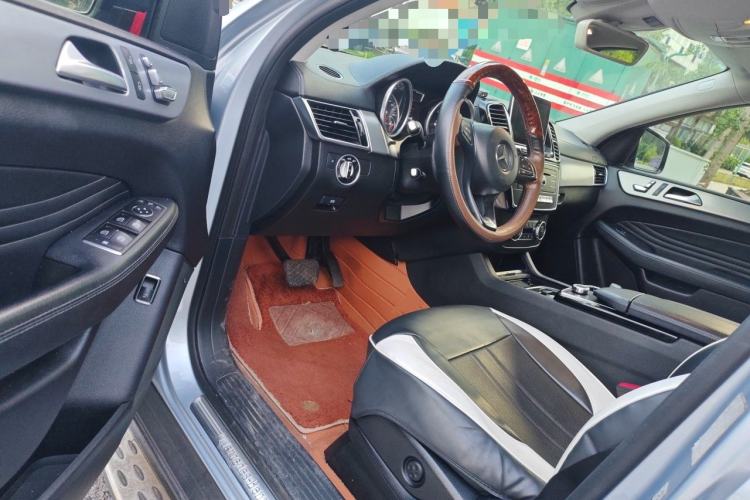 Used Mercedes-Benz GLE Coupe 2015 GLE 320 4MATIC Coupe SUV Driver Seat