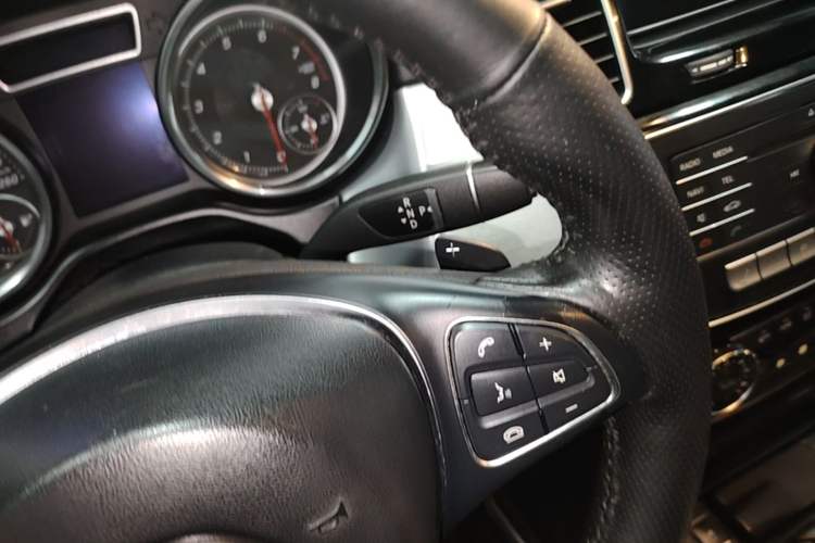 Used Mercedes-Benz GLE Coupe 2015 GLE 320 4MATIC Coupe SUV Gear Lever