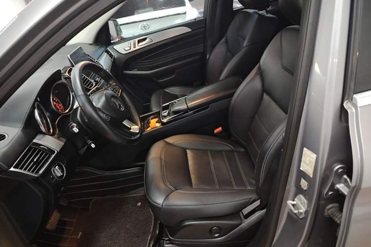 Used Mercedes-Benz GLE Coupe 2015 GLE 320 4MATIC Coupe SUV Left Front Seat