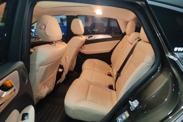 Used Mercedes-Benz GLE Coupe 2015 GLE 320 4MATIC Coupe SUV Left Rear Seat