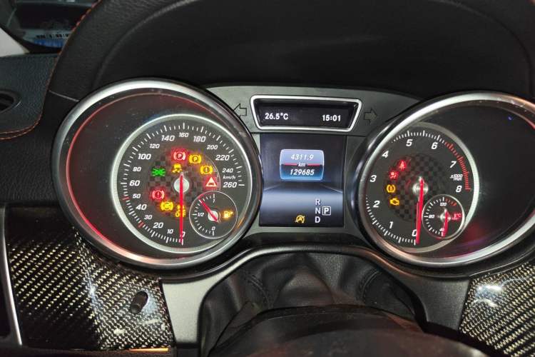 Used Mercedes-Benz GLE Coupe 2015 GLE 450 AMG 4MATIC Coupe SUV Odometer Close Up