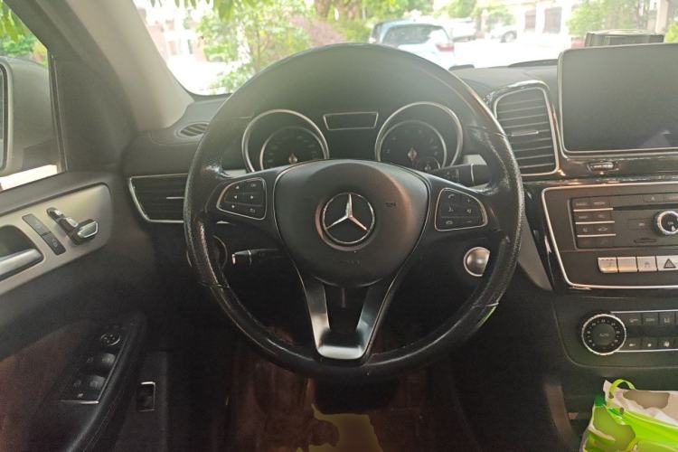 Used Mercedes-Benz GLE Coupe 2015 GLE 320 4MATIC Coupe SUV Steering Wheel