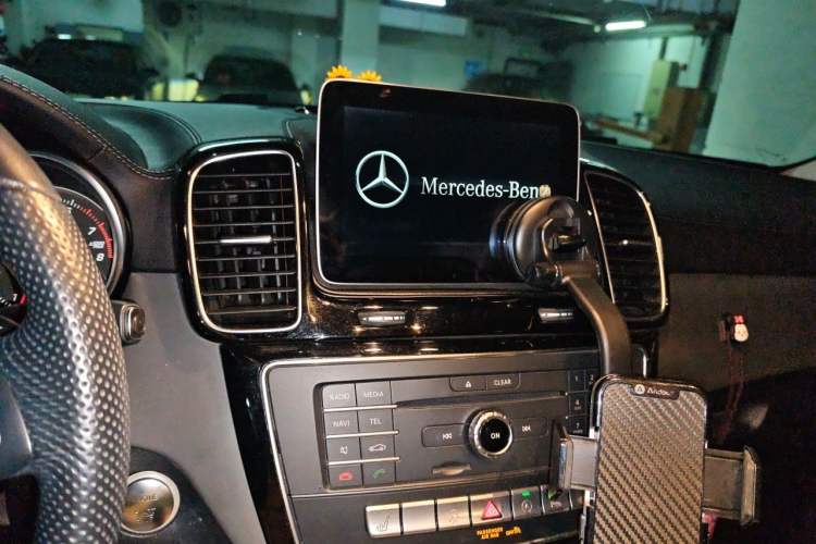 Used Mercedes-Benz GLE Coupe 2015 GLE 320 4MATIC Coupe SUV Audio And AC Panel