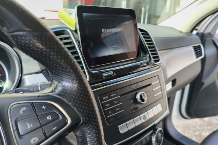 Used Mercedes-Benz GLE Coupe 2015 GLE 320 4MATIC Coupe SUV Audio And AC Panel