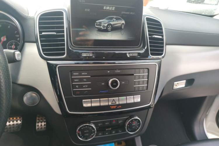 Used Mercedes-Benz GLE Coupe 2015 GLE 450 AMG 4MATIC Coupe SUV Audio And AC Panel