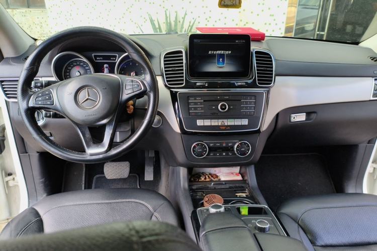 Used Mercedes-Benz GLE Coupe 2015 GLE 320 4MATIC Coupe SUV Center Console